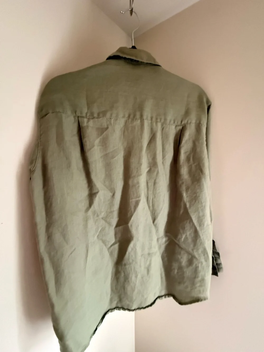 Liz Claiborne Light Olive Linen Shirt